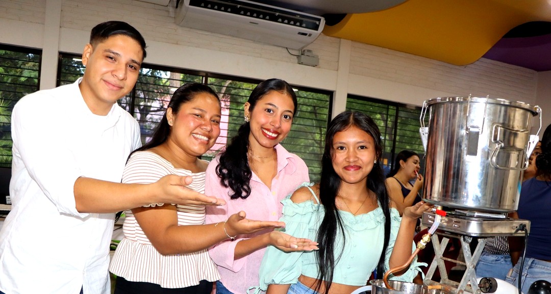 Pasteurizador de serpentina a escala: una propuesta innovadora para reducir la carga microbiana de las bebidas