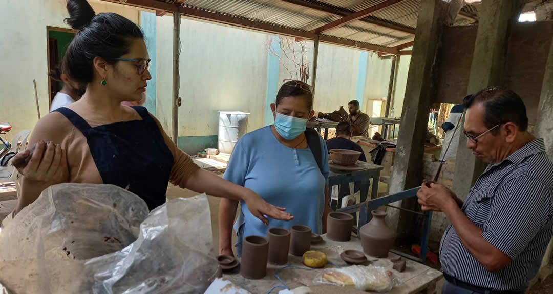 Participantes durante el taller