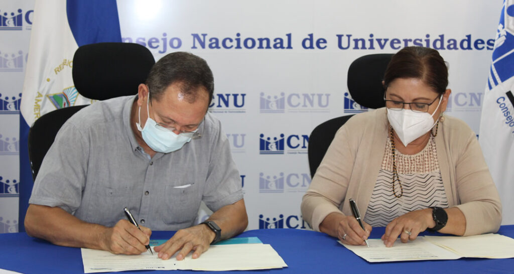 CNU e INPESCA formalizan lazos de cooperación