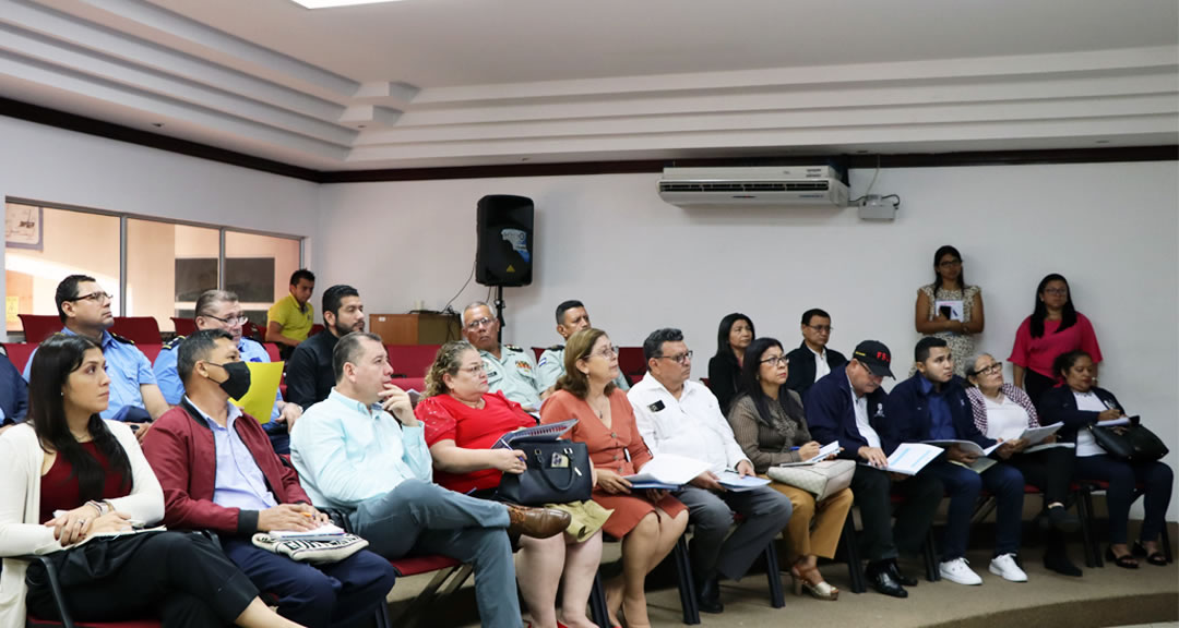 Rectores de universidades se capacitan para el proceso de consulta de la Estrategia Nacional de Educación