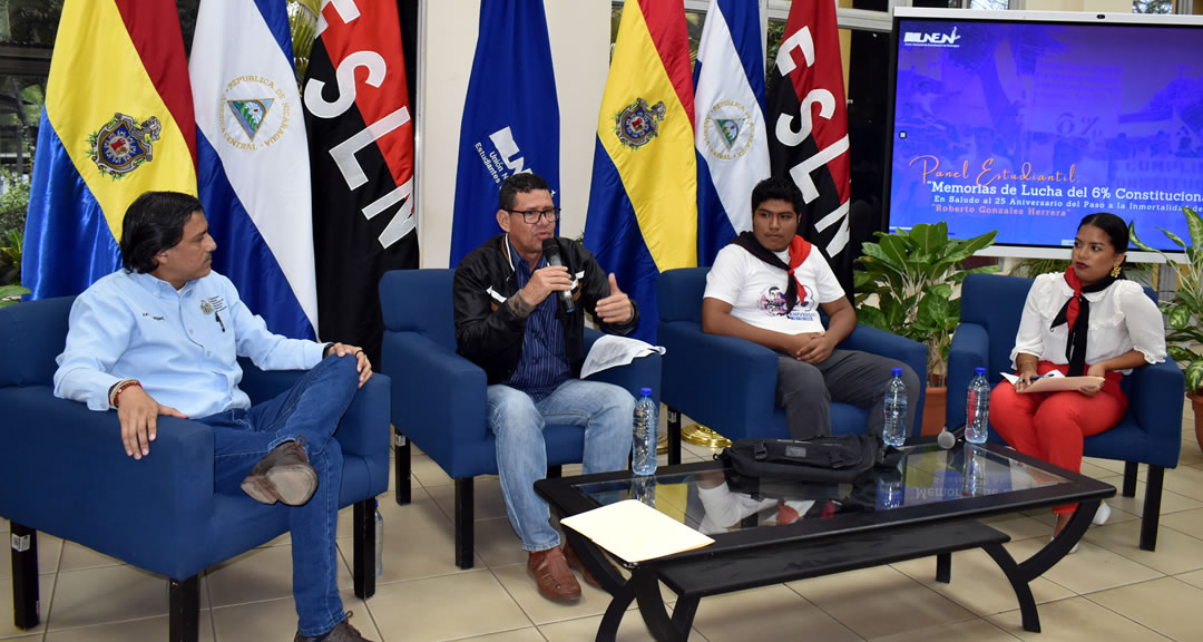 Universitarios rememoran en panel estudiantil la lucha de Roberto González Herrera