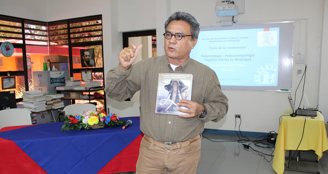 UNAN-Managua presenta la primera obra nicaragüense sobre el registro nacional de fósiles