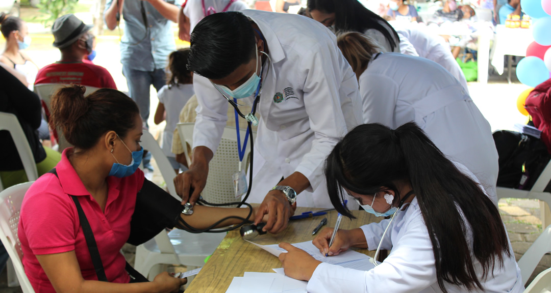 Celebración del 38 aniversario del CIES culmina con una feria de la salud gratuita