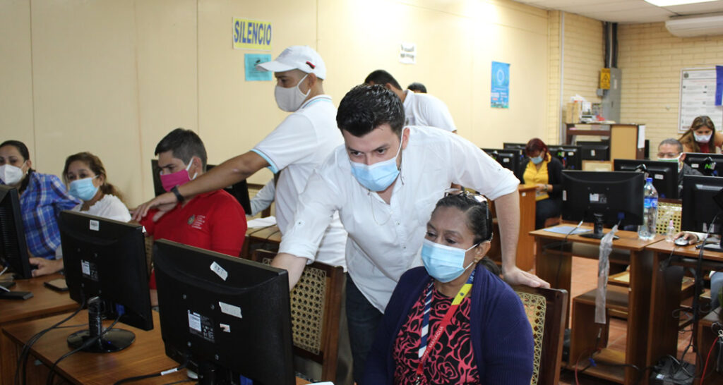Bibliotecas y CEDOC de la UNAN-Managua cuenta con nuevo sistema