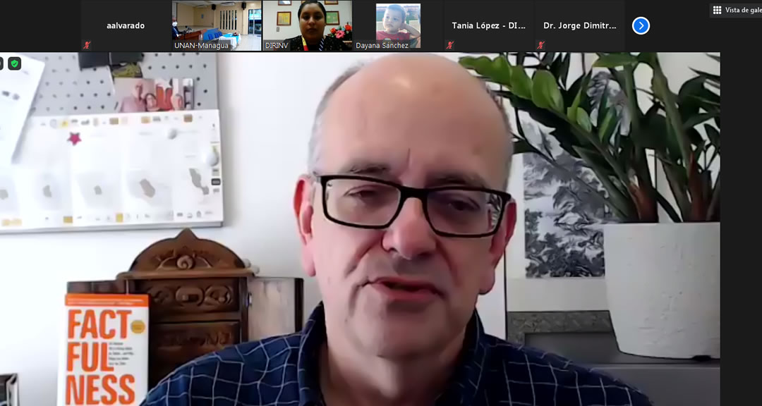 Dr. Aluisio Barros, de la Universidad Federal de Pelotas, Brasil, participa de manera virtual en el Congreso.