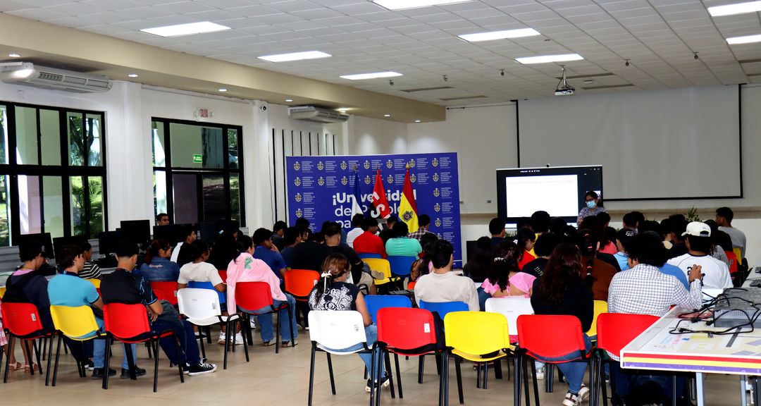 Estudiantes se capacitan previo a su participación en la JUDC