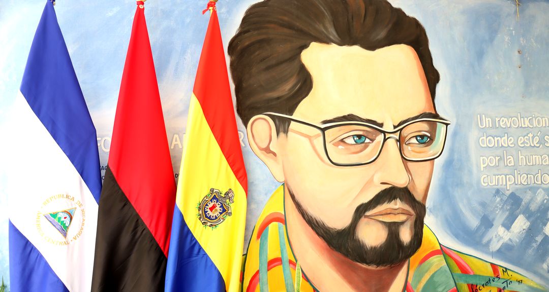 Juventud universitaria celebra el natalicio del Comandante Carlos Fonseca Amador