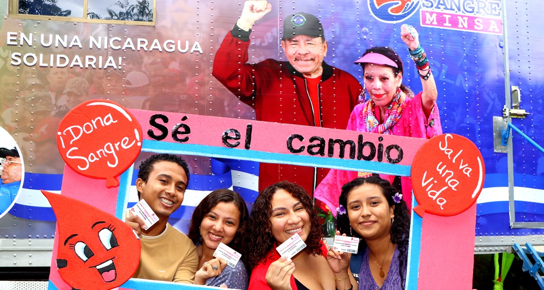 Comunidad universitaria se suma a la tercera jornada de donación de sangre