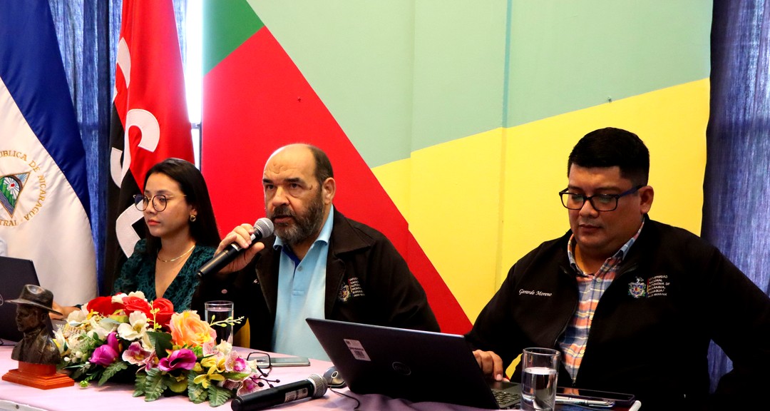 Reflexión sobre la obra dariana en Foro Permanente de Defensa de la Soberanía y la Paz