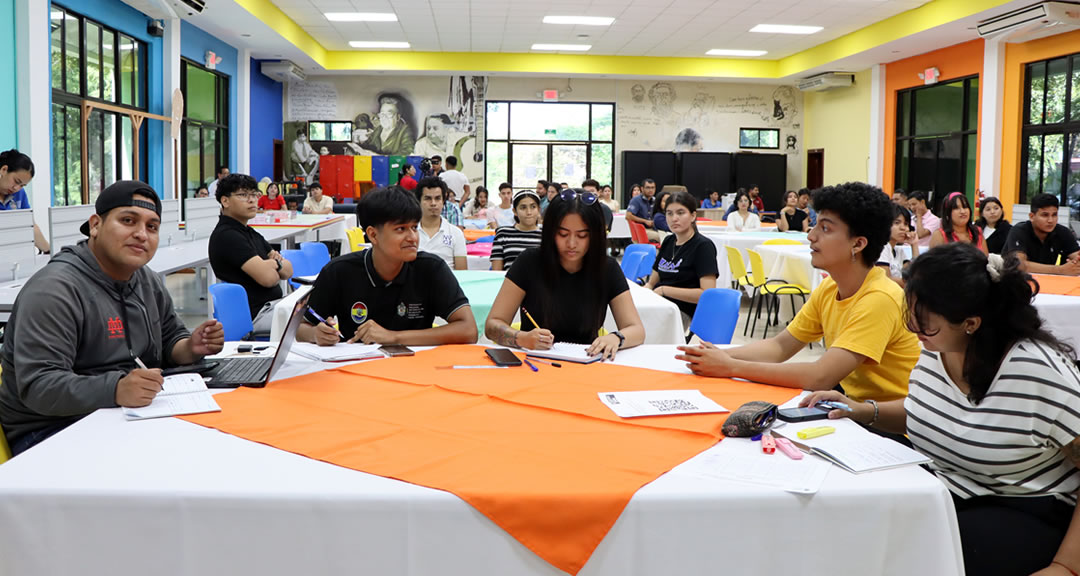 Jóvenes universitarios se preparan para la tercera edición de Rally Nacional de Innovación