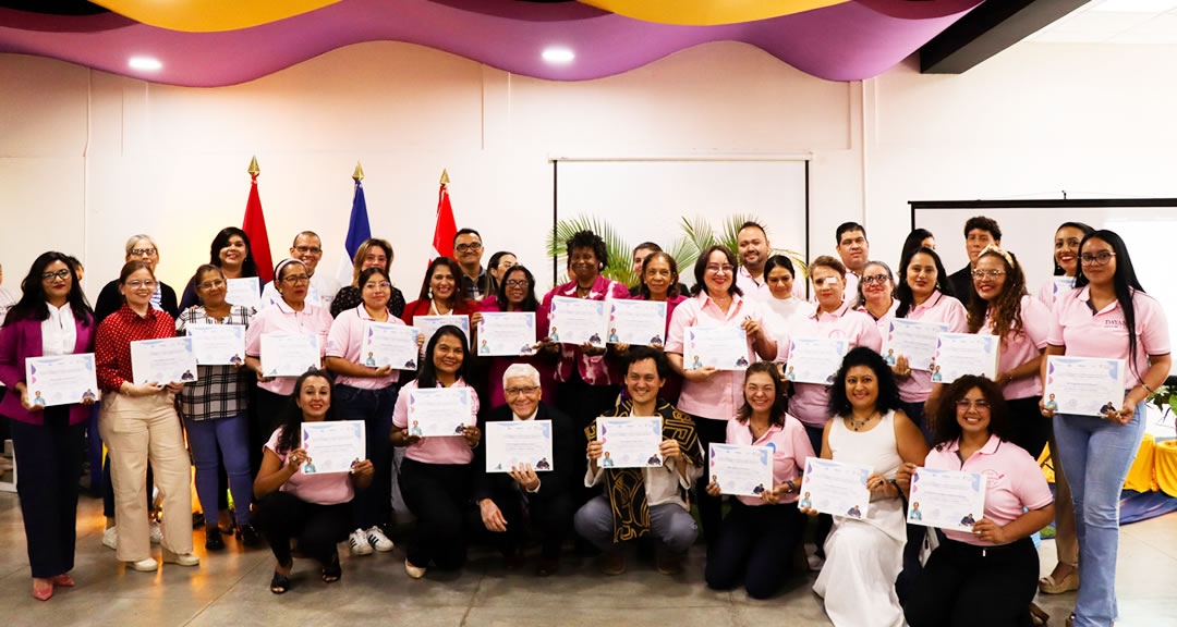 Emprendedores nicaragüenses se certifican en Modelos de Negocios Sostenibles