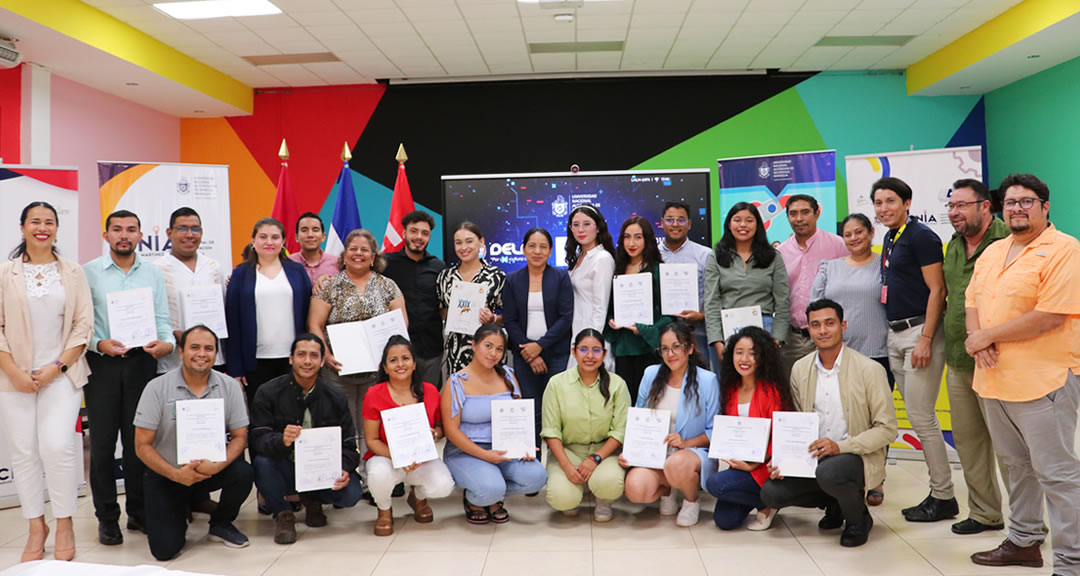 Estudiantes de México, Colombia y Nicaragua reciben reconocimiento de la UNAN-Managua