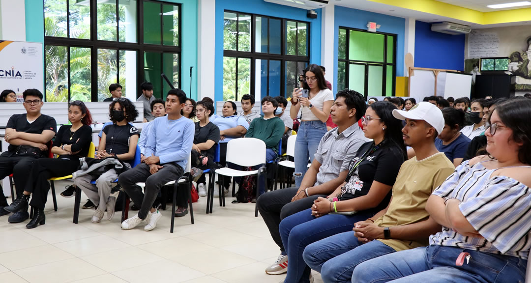 Movimiento estudiantil presenta convocatoria de concurso de poesía, ensayo y arte digital