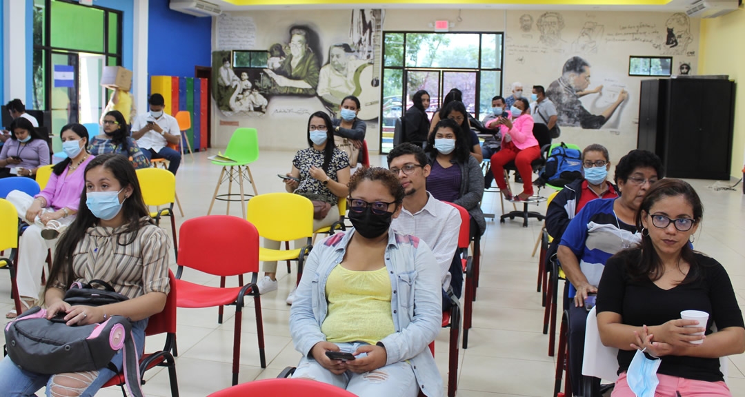 Participantes de la cumbre en el Centro Nacional de Innovación Abierta.