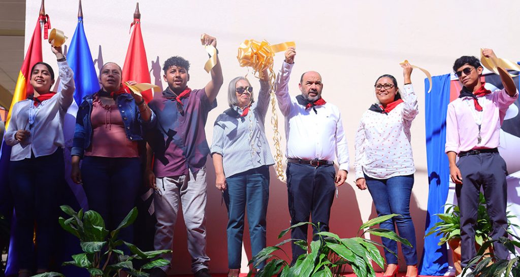 Reinauguración del pabellón 15 rinde homenaje al héroe nacional Coronel Santos López