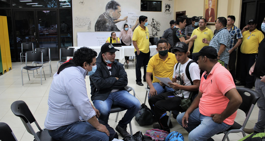 Trabajadores administrativos de la UNAN-Managua