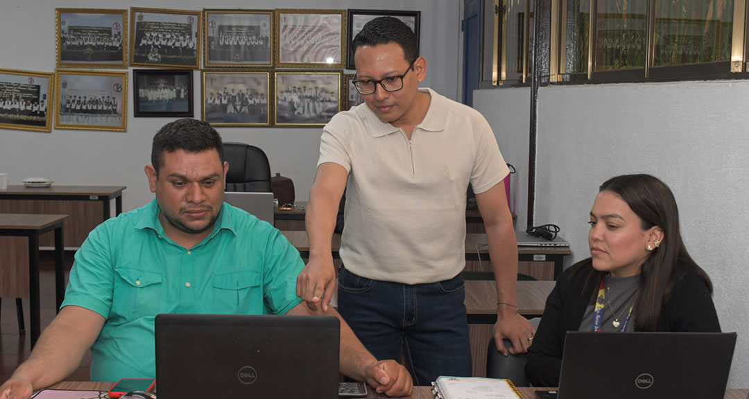 De Managua a Rosita: el médico que encontró en la epidemiología una forma de servir a Nicaragua