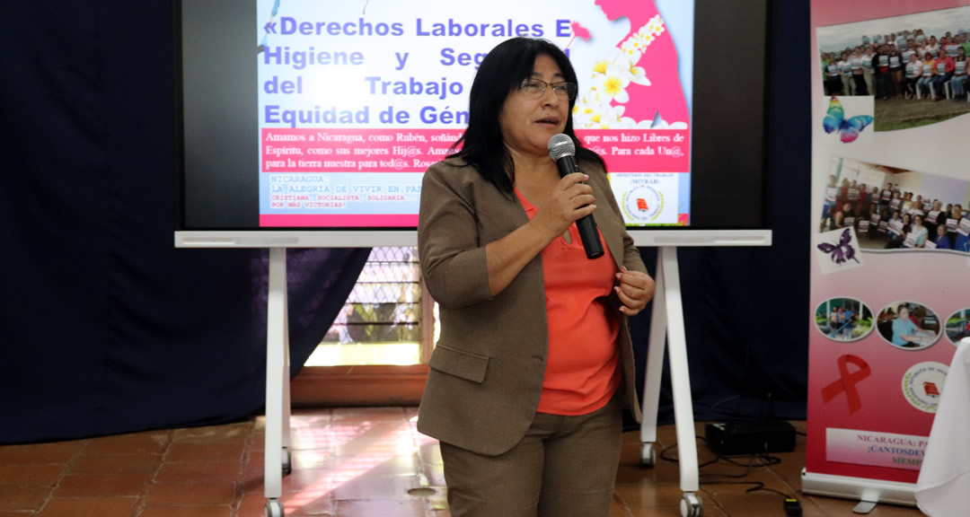 Doctora Sonia Orozco, vicerrectora administrativa y de gestión