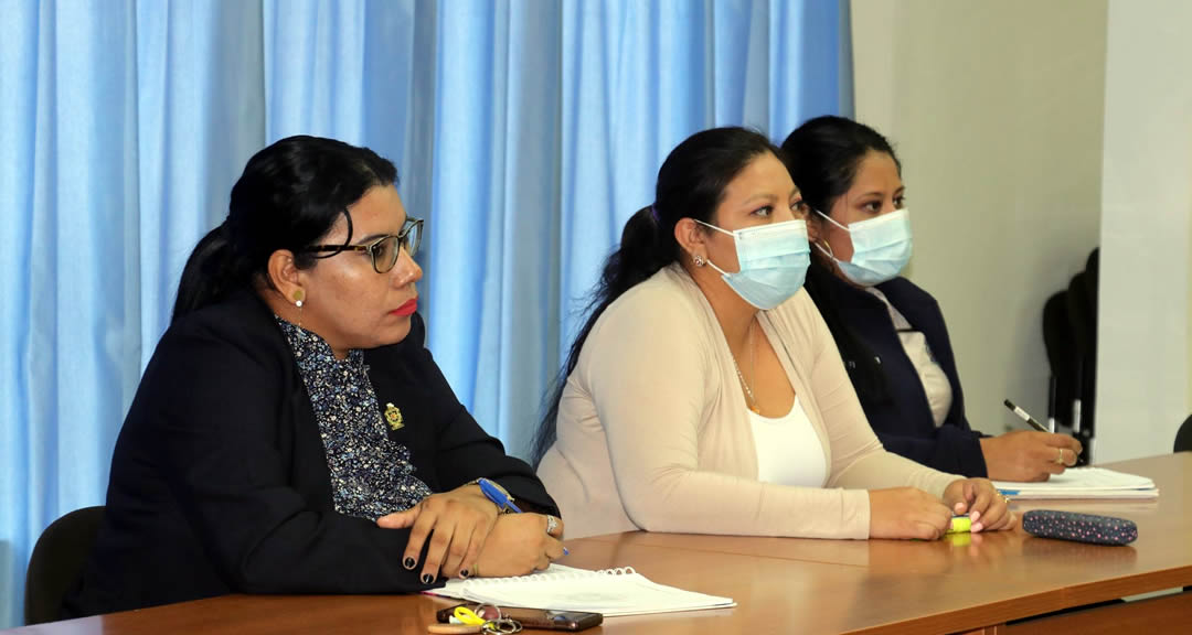 Comunicadores participan en taller de comunicación institucional