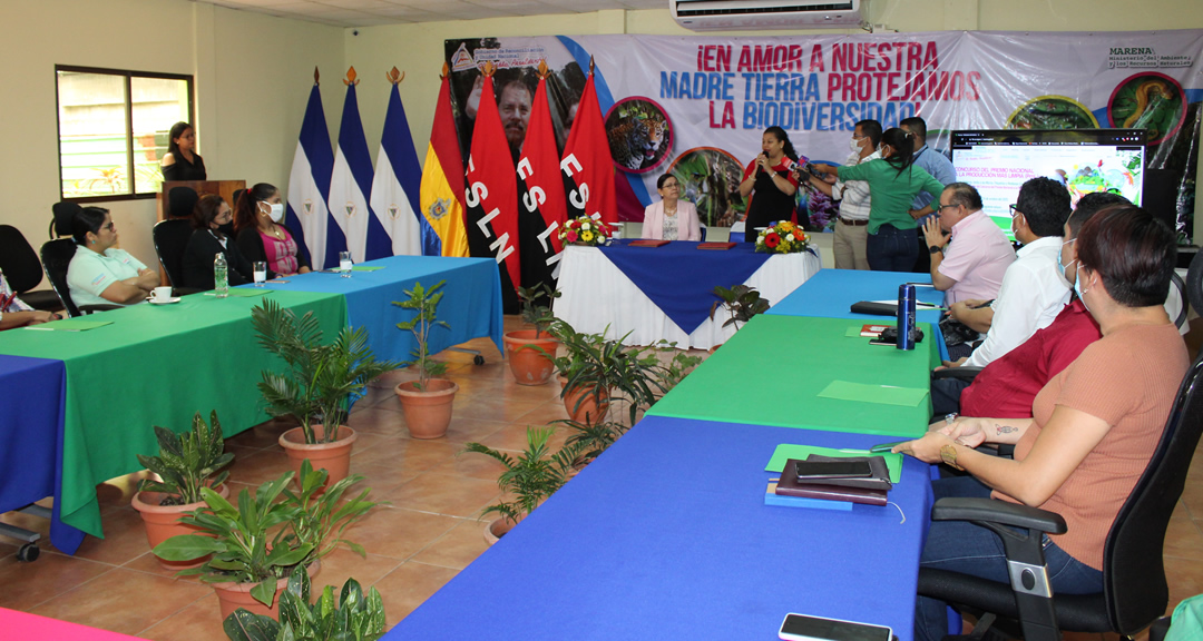 Ministra del MARENA destaca importancia del convenio.
