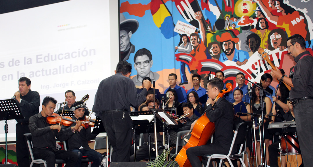 Intervención del Coro Universitario durante la Lección Inaugural de la UNAN-Managua.
