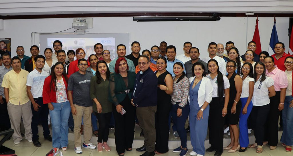 Docentes de secundaria inician diplomado en Astronomía desde los saberes ancestrales y científicos