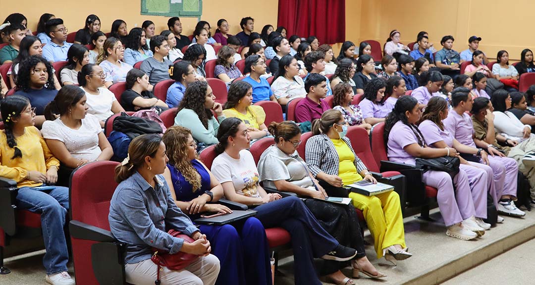 Encuentro con estudiantes de Ciencias de la salud promueve la cultura de prevención