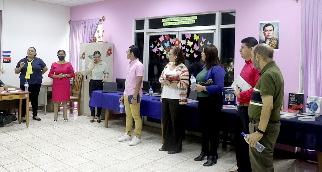 Autoridades del Consejo en recorrido por los laboratorios del POLISAL 7