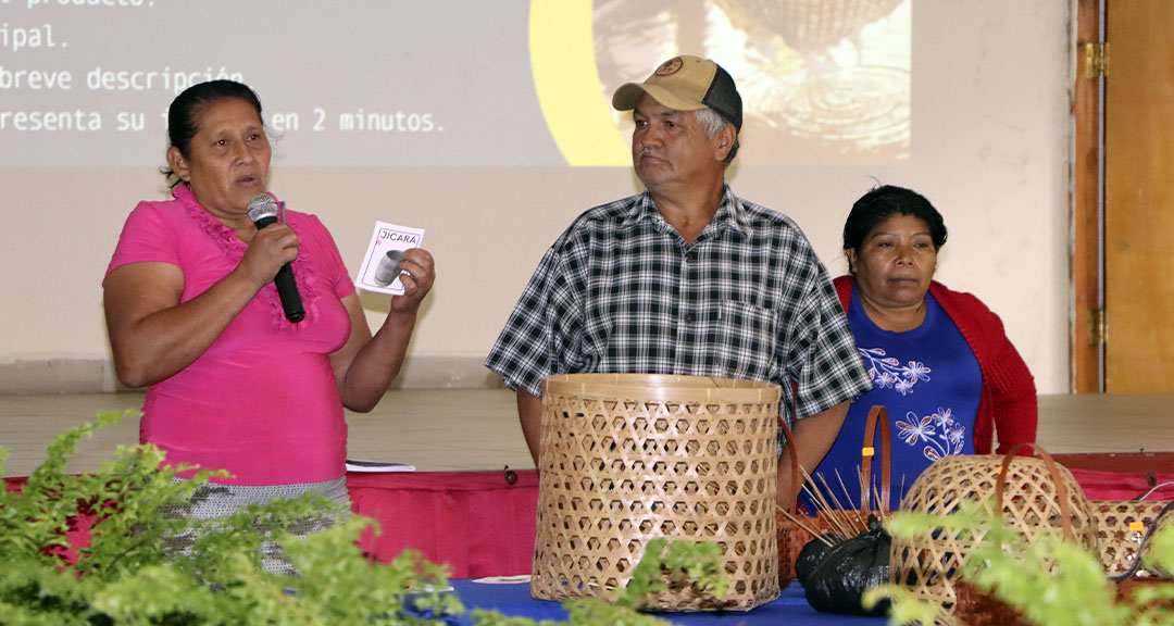 CUR-Matagalpa-capacita-a-emprendedores-sobre-Innovacion-Creativa.3