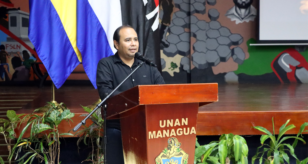 Estudiantes de la modalidad sabatina participan en espacio de reflexión sobre la consolidación histórica del sandinismo (9)