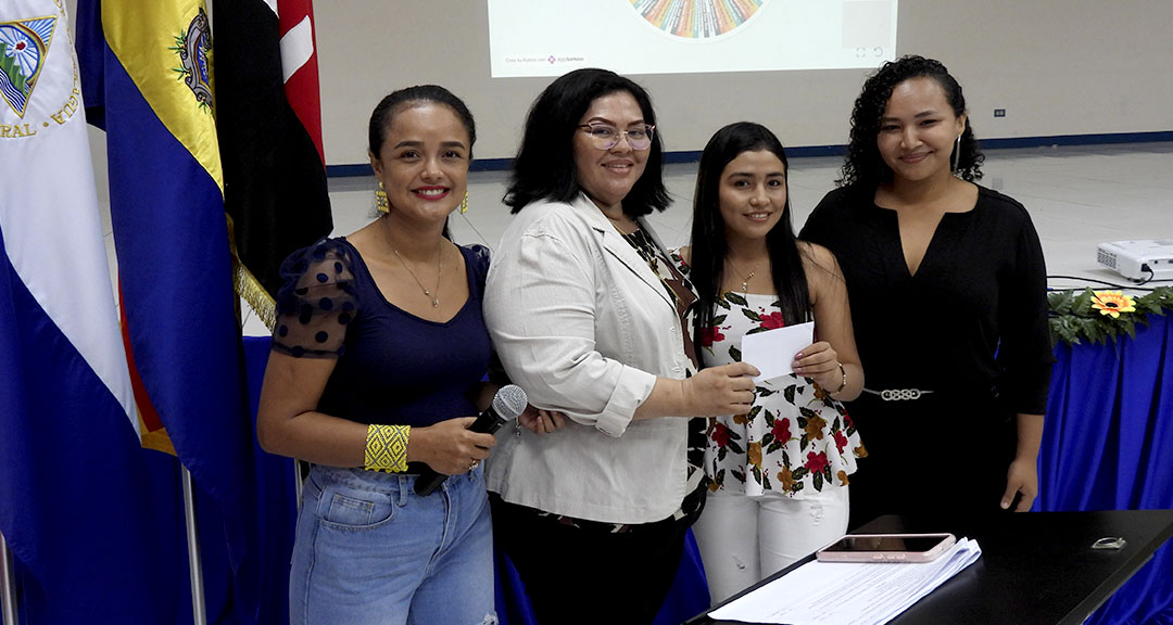 Futuros ingenieros en Sistemas de Información participan en II Encuentro Tecnológico