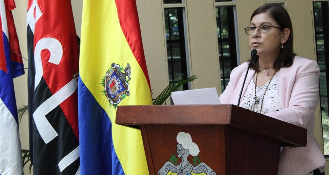Maestra Ramona Rodríguez Pérez, Rectora de la UNAN-Managua y Presidenta del CNU y del CSUCA