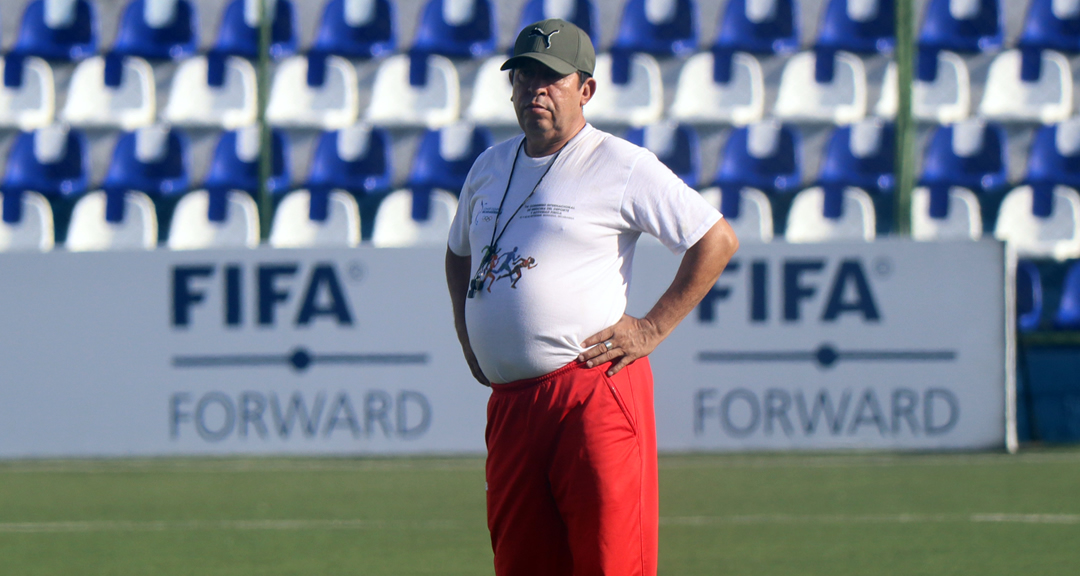 Prof. Juan Gómez, D.T. UNAN-Managua FC Femenino