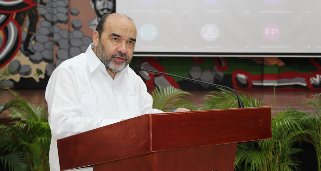 Doctor Luis Alfredo Lobato Blanco, vicerrector general de la UNAN-Managua