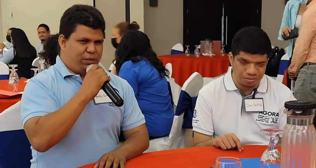 En la actividad egresados con discapacidad de la UNAN-Managua compartieron sus experiencias universitarias 
