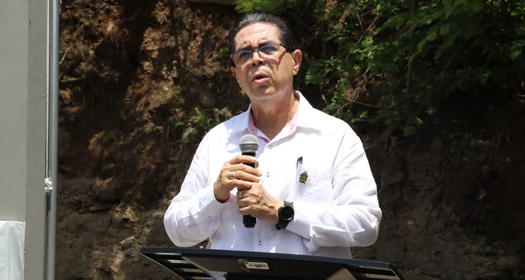 El doctor Julio César Abaunza Flores, decano de la FAREM-Chontales