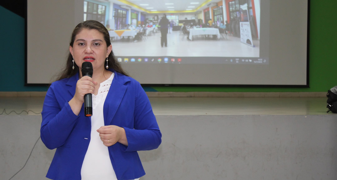 Mtra. Violeta Gago, directora de Innovación de la UNAN-Managua