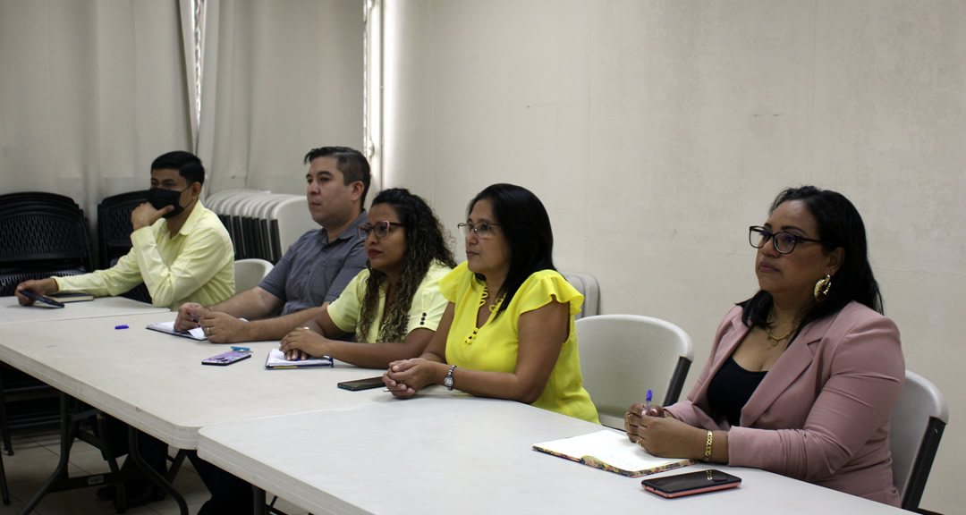 Personal administrativo de la Facultad de Humanidades y Ciencias Jurídicas