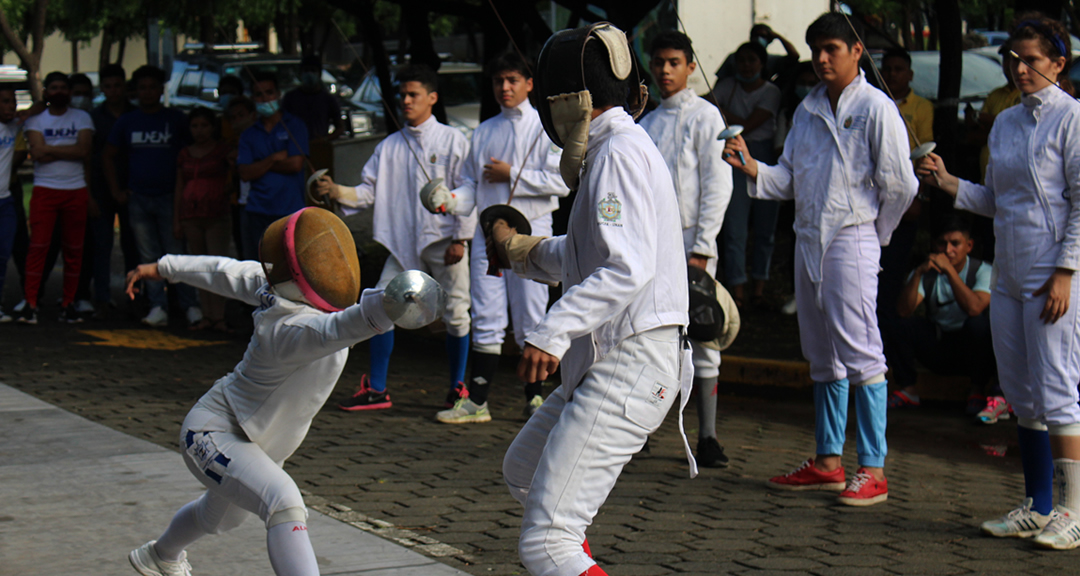 Exhibición de esgrima