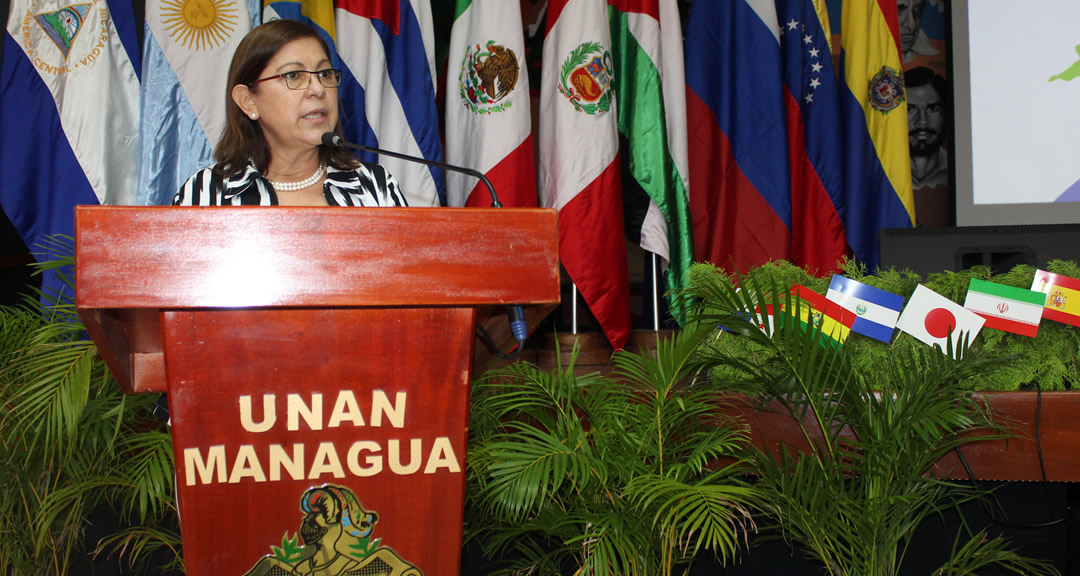 Maestra Ramona Rodríguez Pérez, Rectora de la UNAN-Managua y Presidenta del CNU.