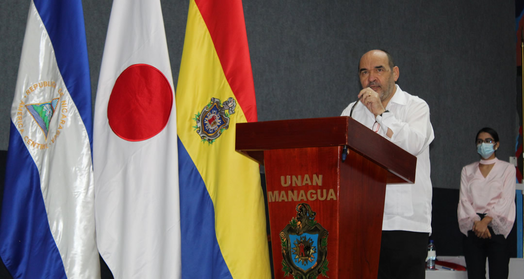 El doctor Luis Alfredo Lobato Blanco, Vicerrector General de la UNAN-Managua