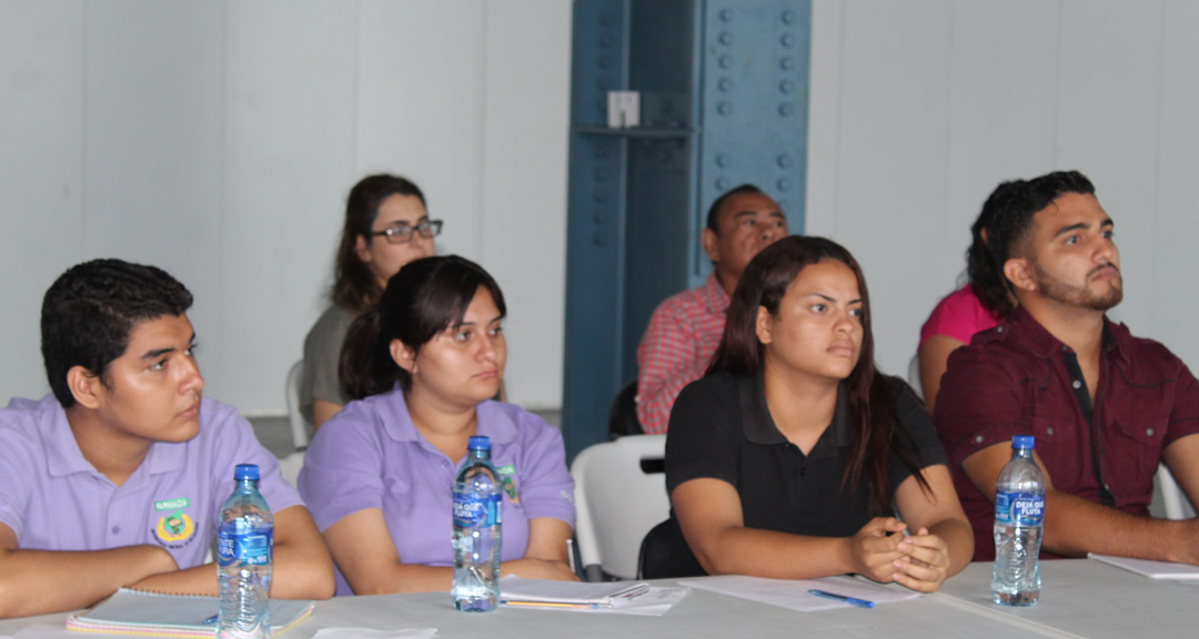 Estudiantes de la UCN formarán parte del proyecto BIONICA, que impulsa la UNAN-Managua y MECHNIKOV.