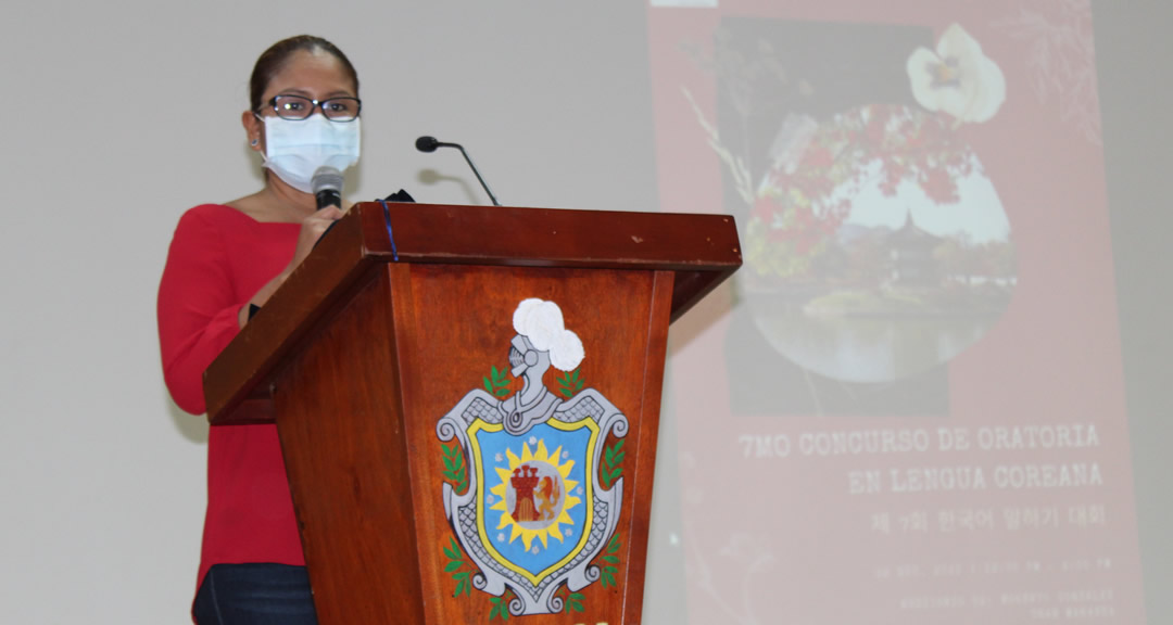 Maestra Saira Figueroa Aguirre, directora de Relaciones Públicas e Internacionales de la UNAN-Managua