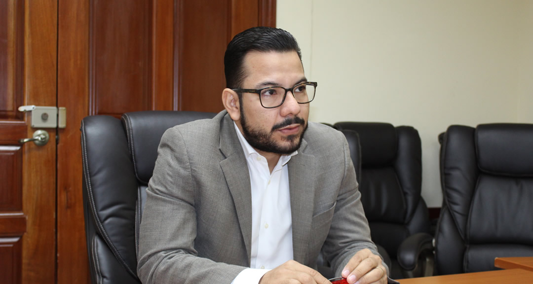 Compañero Humberto González, de la Secretaría de Economía Creativa de la Presidencia.