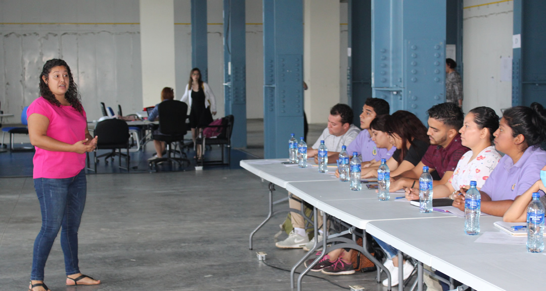 UNAN-Managua en intercambio de experiencias sobre producción biotecnológica con estudiantes de la carrera de Farmacia de la UCN.