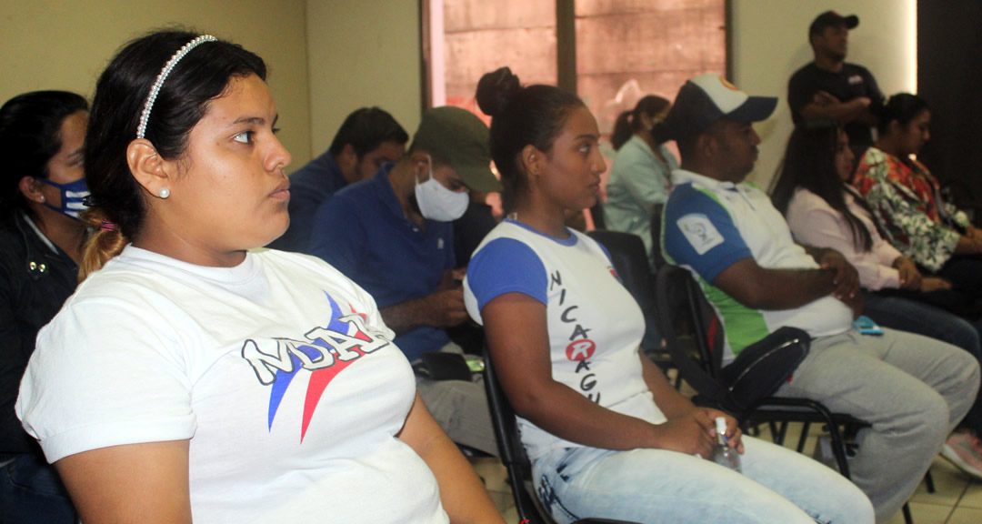 Promotores deportivos del curso de Crónica Deportiva