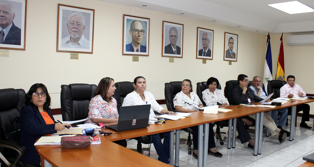 Las maestras Sonia Orozco y María Catalina Tapia presentaron el Protocolo Institucional para enfrentar al Covid-19