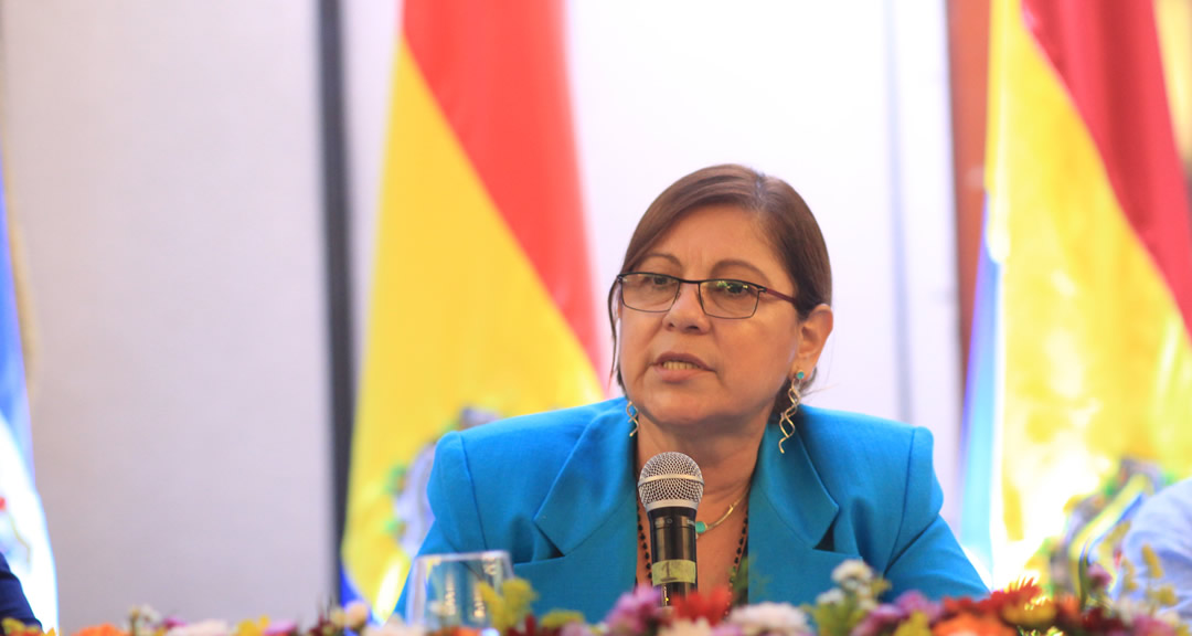 Maestra Ramona Rodríguez Pérez, Rectora de la UNAN-Managua y Presidenta del CNU