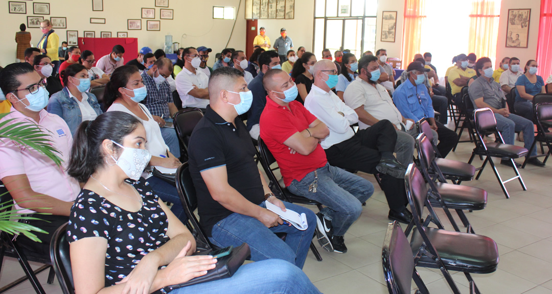 Representantes de la FAREM-Estelí y la Sede Regional UNI Norte.