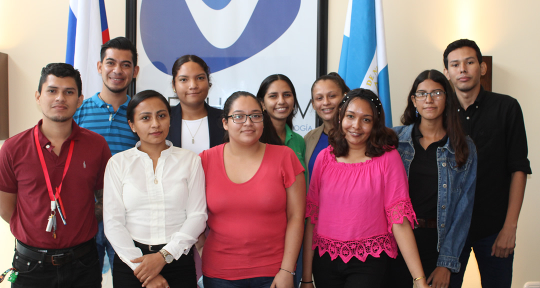 Voluntarios Bionica, conformado por químicos farmacéuticos, industriales y microbiólogos